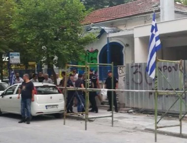 Αποδοκιμάστηκε ο Σ. Πιτσιόρλας στην Λάρισα για την εκχώρηση της Μακεδονίας - Φταίνε... οι Ρώσοι πάλι;